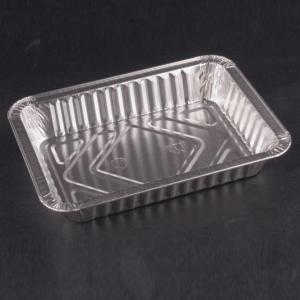 Envase de aluminio rectangular con borde rizado 187x137x30 - D 550 (vista oblicua)